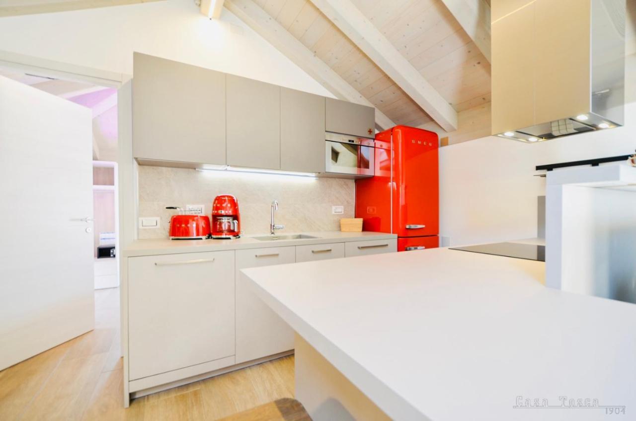 Casa Tosca - Holiday Home Torbole Sul Garda Eksteriør bilde