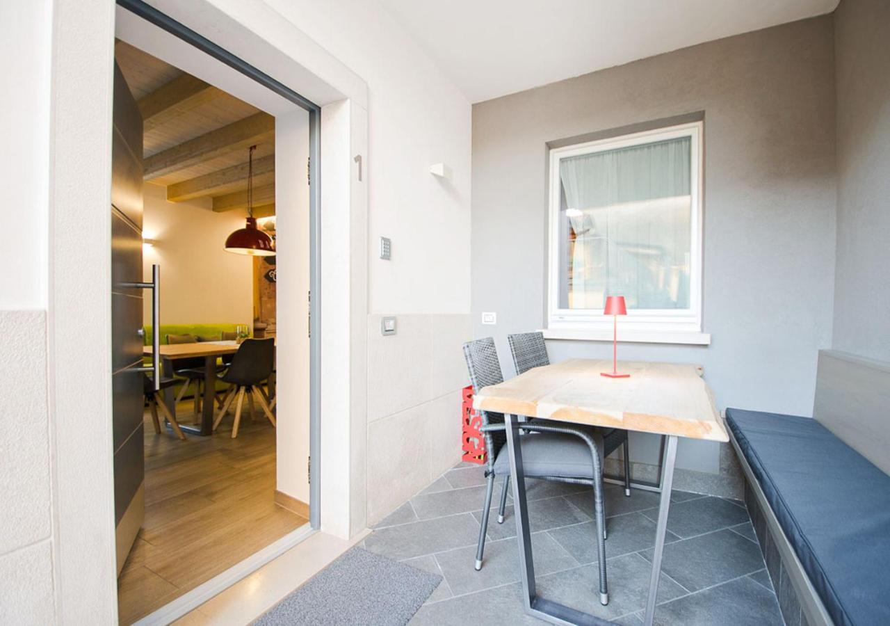 Casa Tosca - Holiday Home Torbole Sul Garda Eksteriør bilde