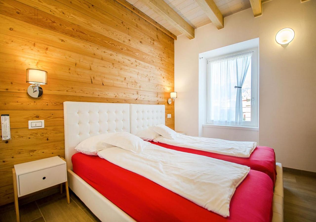 Casa Tosca - Holiday Home Torbole Sul Garda Eksteriør bilde