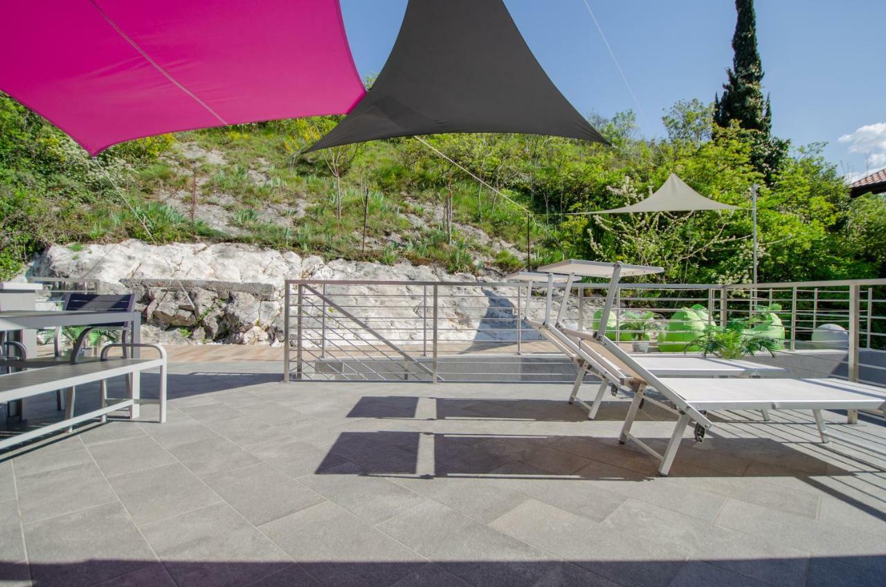 Casa Tosca - Holiday Home Torbole Sul Garda Eksteriør bilde