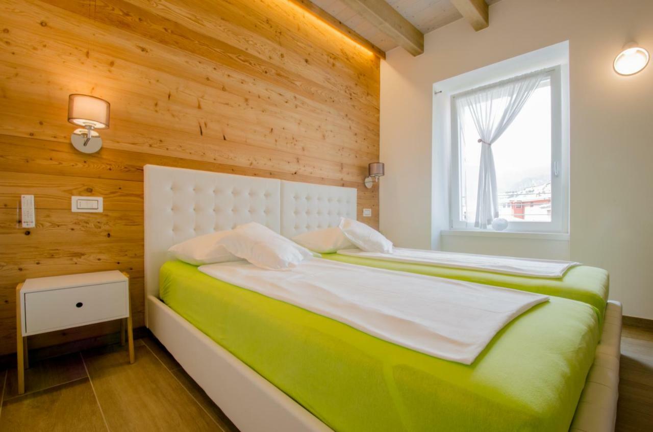 Casa Tosca - Holiday Home Torbole Sul Garda Eksteriør bilde